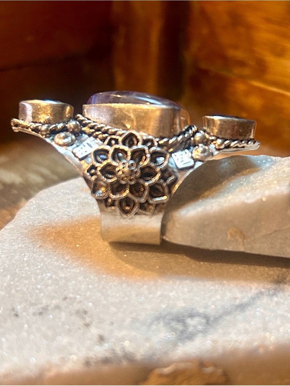 Lilac boho statement ring - Picture 6 of 8